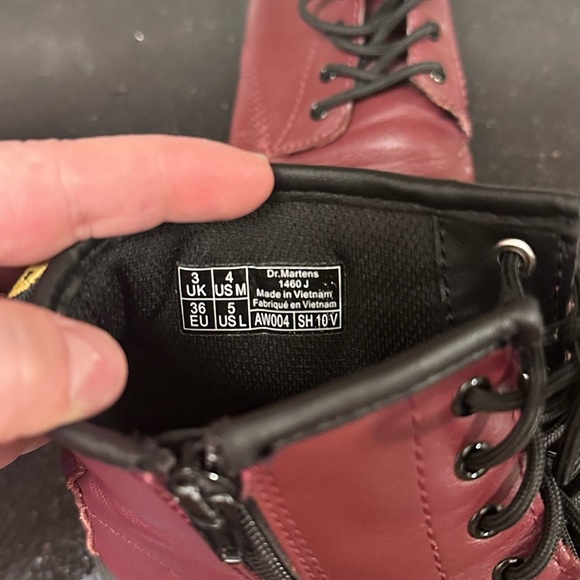 Dr Martens Youth ankle boots Burgundy Sz 4 - Picture 5 of 7